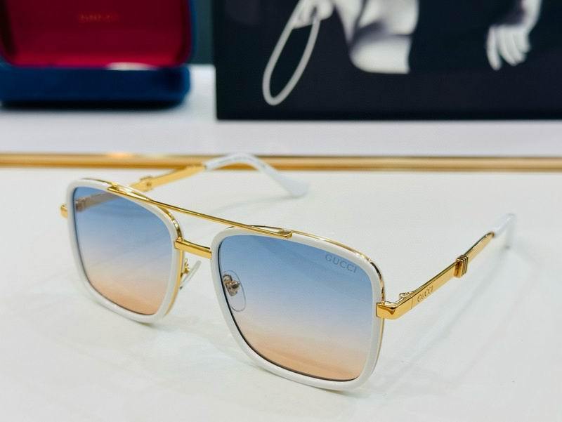 Gucci Sunglasses 872